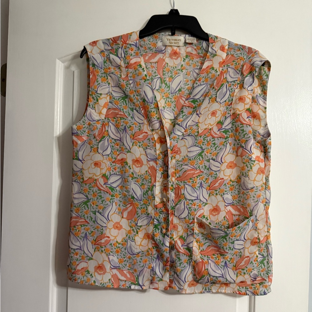 🌸 VTG Victoria’s Secret Gold Label Floral Print V-neck Button Blouse Pocket S